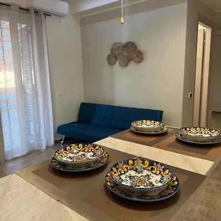 Gio' Naxos * Джардіні-Наксос