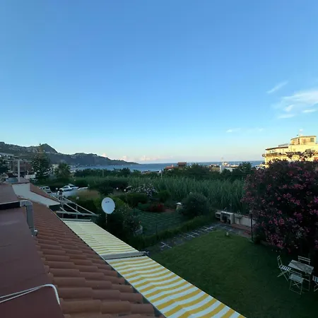 Gio' Naxos * Джардіні-Наксос